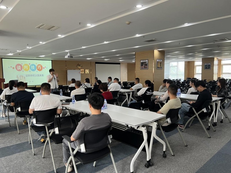 石家莊捷凱雙創孵化基地 復盤過往夯基礎，精準幫扶贏未來